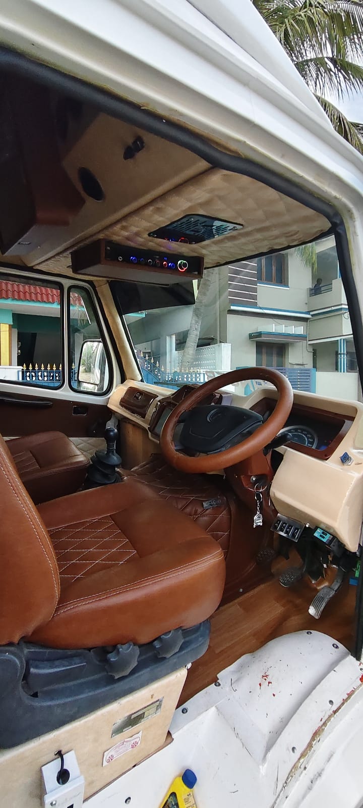 Ergonomic Driver Cockpit & Sound Console