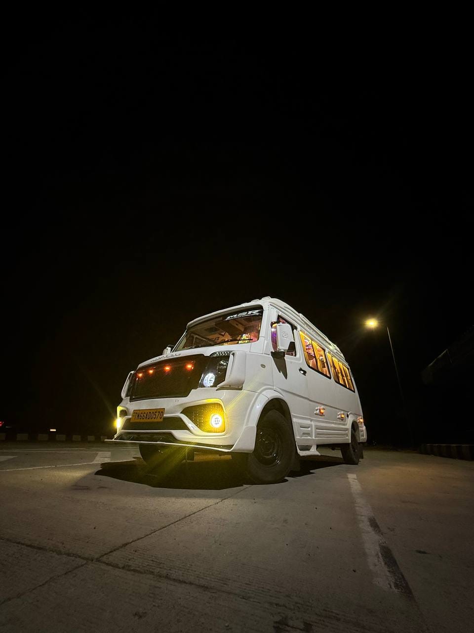 High-Beam Illuminations & Projector Lights